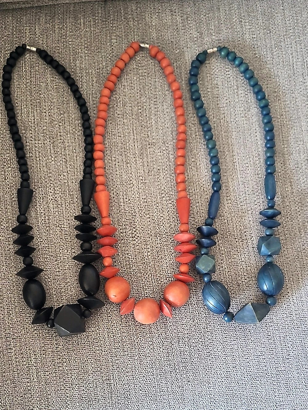 Wooden Beaded Necklace Set in Black, Coral & Teal